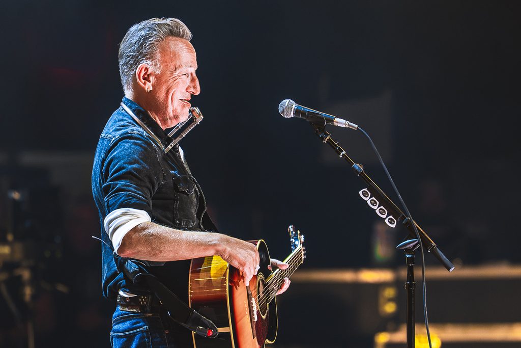 BRUCE SPRINGSTEEN AT POWER TO THE PEOPLE